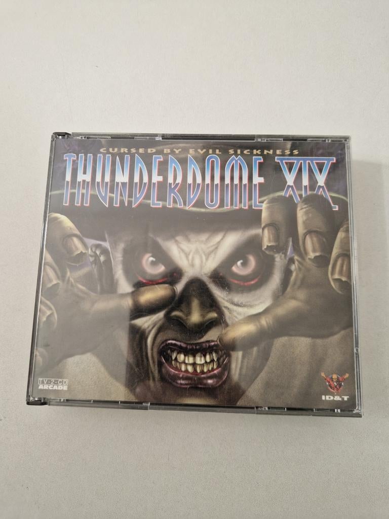 Thunderdome xix 19 id&t arcade, Cd's en Dvd's, Cd's | Dance en House, Zo goed als nieuw, Dance Populair, Verzenden