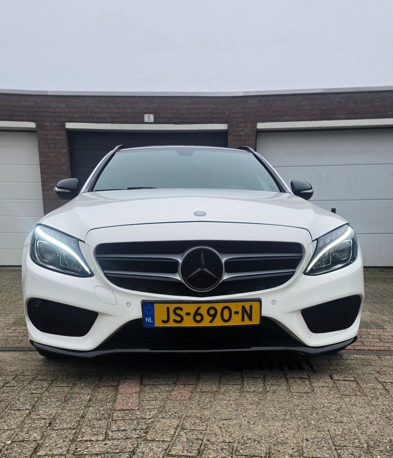 Mercedes-Benz C-Klasse 2.0 C250 Estate AUT 2015 Wit, Automaat, Achterwielaandrijving, 1800 kg, 4 cilinders