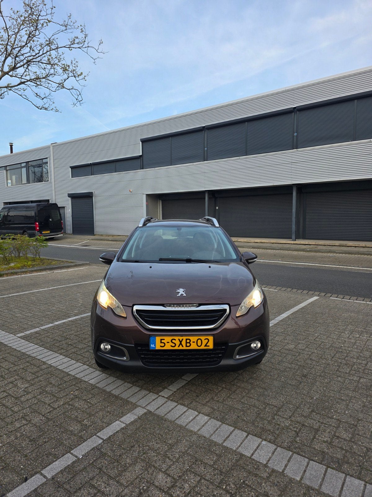 Peugeot 2008 1.2 VTI 60KW/82PK 2013 Bruin, Auto's, Peugeot, Voorwielaandrijving, 40 €/maand, 1199 cc, Bruin