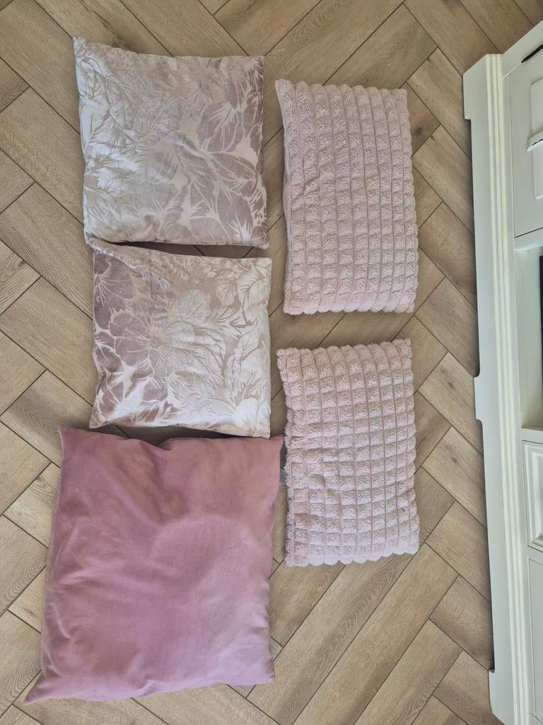 Roze set binnenkussens, Huis en Inrichting, Woonaccessoires | Kussens, Ophalen, Zo goed als nieuw, Roze, Vierkant