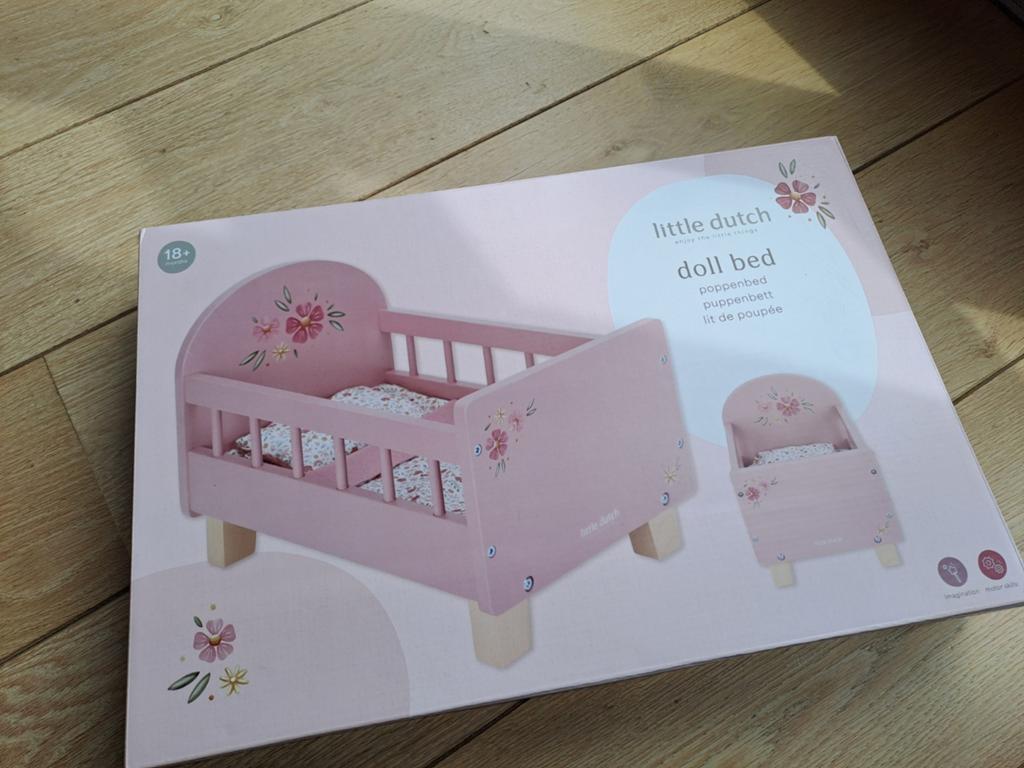 Little Dutch Poppenbedje - Roze met Bloemen, Ophalen of Verzenden, Nieuw, Babypop