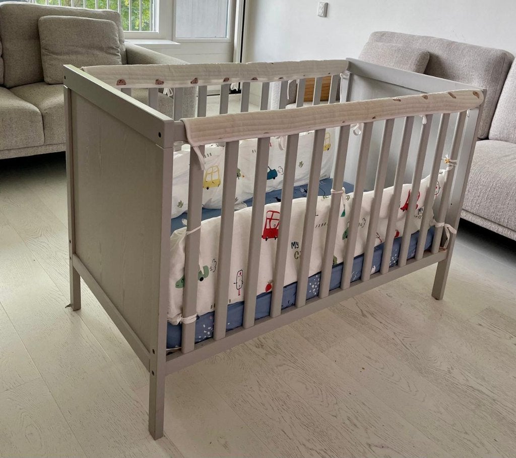 IKEA SUNDVIK crib 60x120cm, Kinderen en Baby's, Babywiegjes en Ledikanten, Ophalen, Zo goed als nieuw, Ledikant