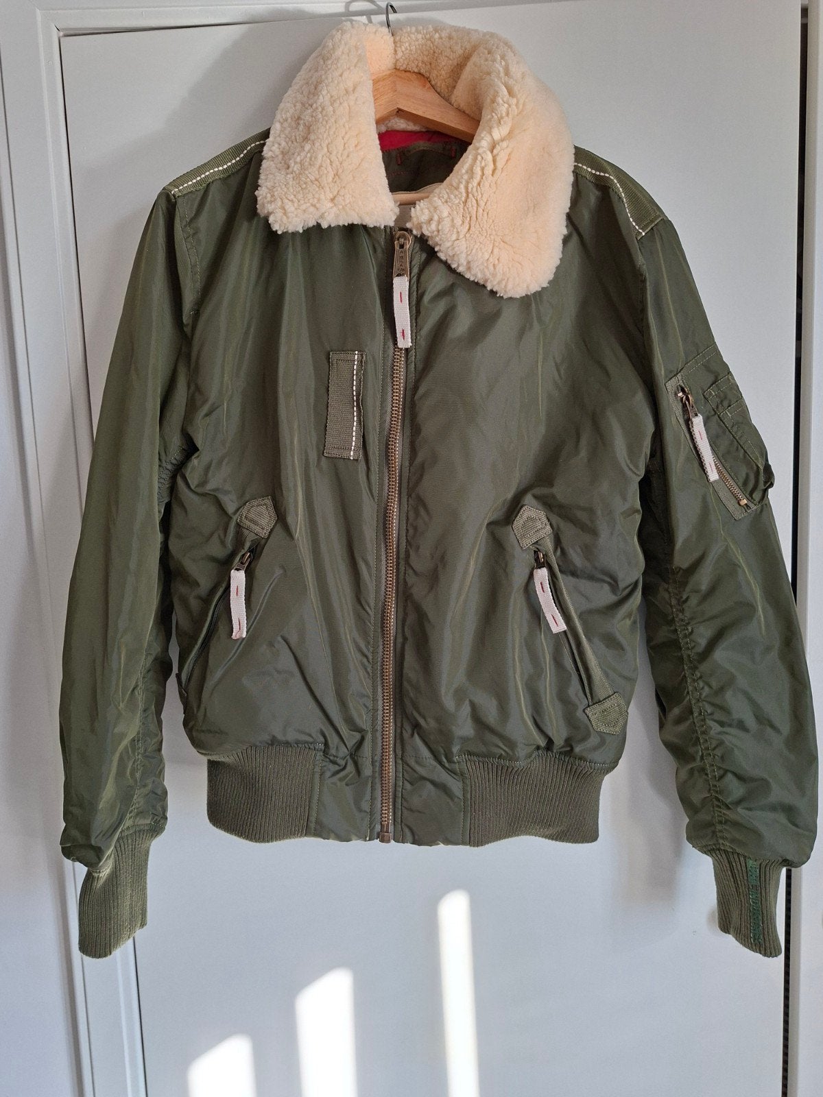 Alpha Industries MA-1 TT Bomberjack met teddy kraag, Maat 52/54 (L), Alpha Industries, Verzenden, Zo goed als nieuw