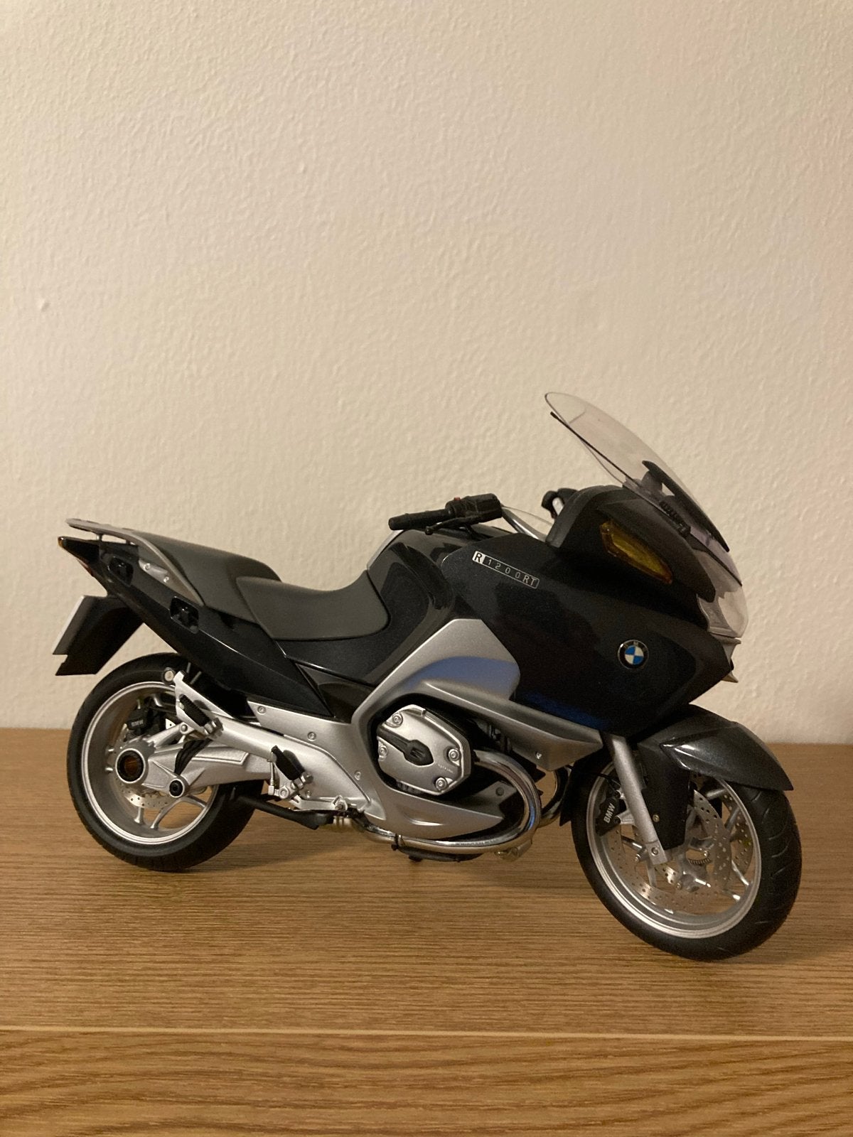 BMW R 1200 RT modelmotor met koffers - Zo goed als nieuw, Overige merken, 1:32 tot 1:50, Overige typen, Ophalen of Verzenden