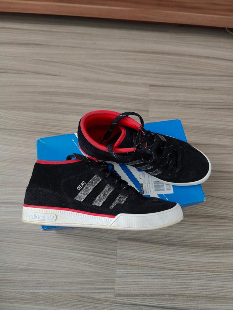 Heren sneakers Adidas., Ophalen of Verzenden, Zo goed als nieuw