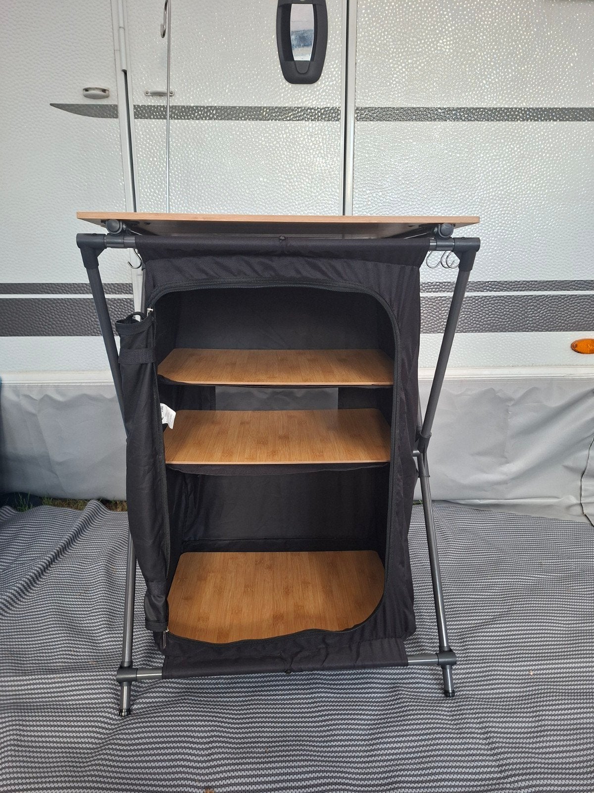 Froyak Opvouwbare Campingkast met Bamboe Blad, Ophalen of Verzenden, Zo goed als nieuw