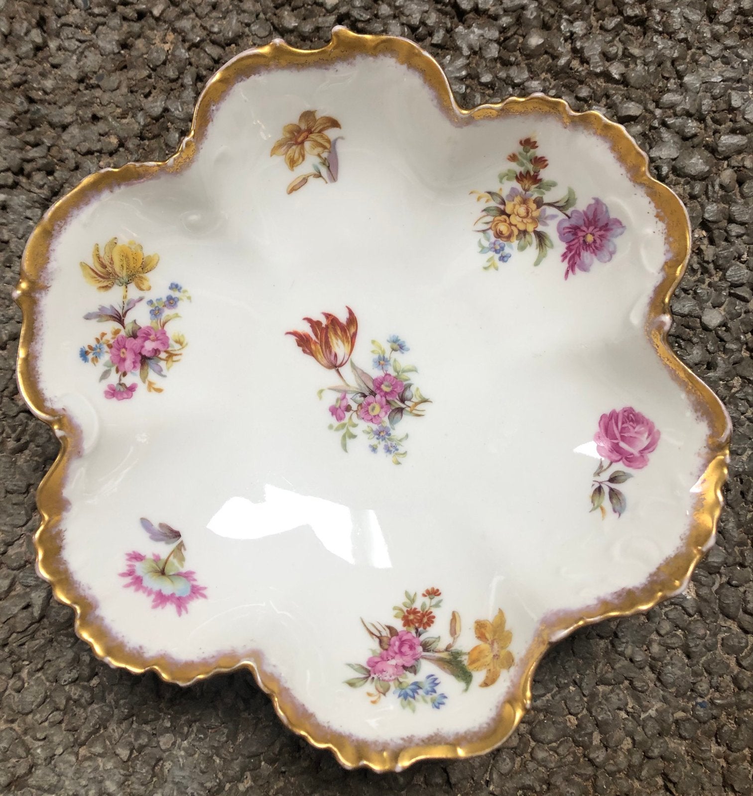 Antieke Limoges Porseleinen Schaal met Bloemmotief, Antiek en Kunst, Antiek | Porselein, Ophalen of Verzenden