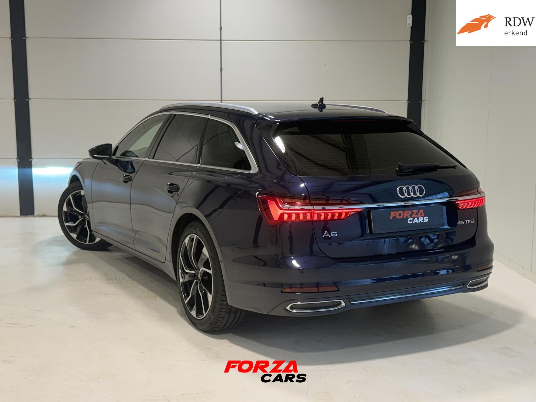 Audi A6 Avant 45 TFSI Design Pro Line Plus | MATRIX | 360 |, Auto's, Audi, Gebruikt, 4 cilinders, Blauw, Automatische klimaatregeling