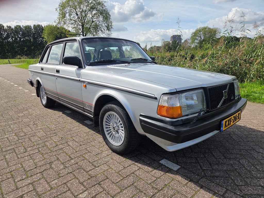 Volvo 1987 Grijs, foto 5