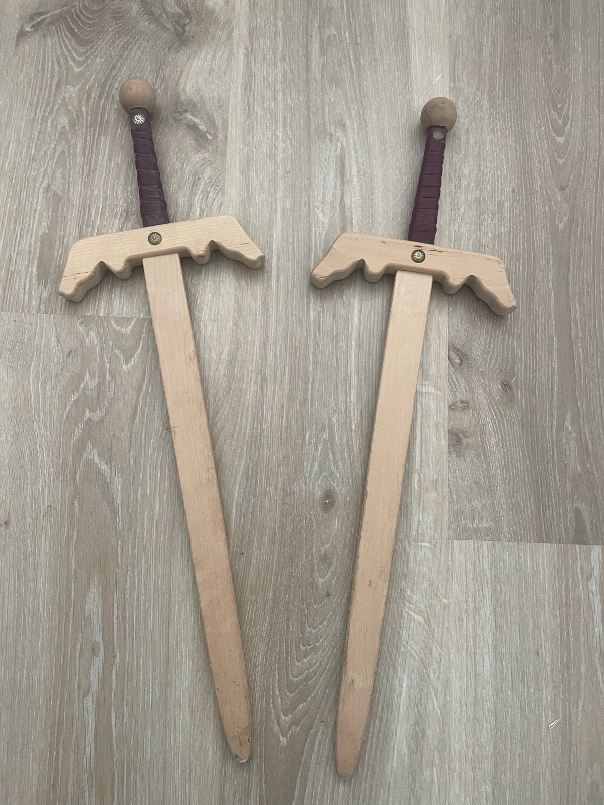Houten zwaarden, Ophalen of Verzenden, Zo goed als nieuw