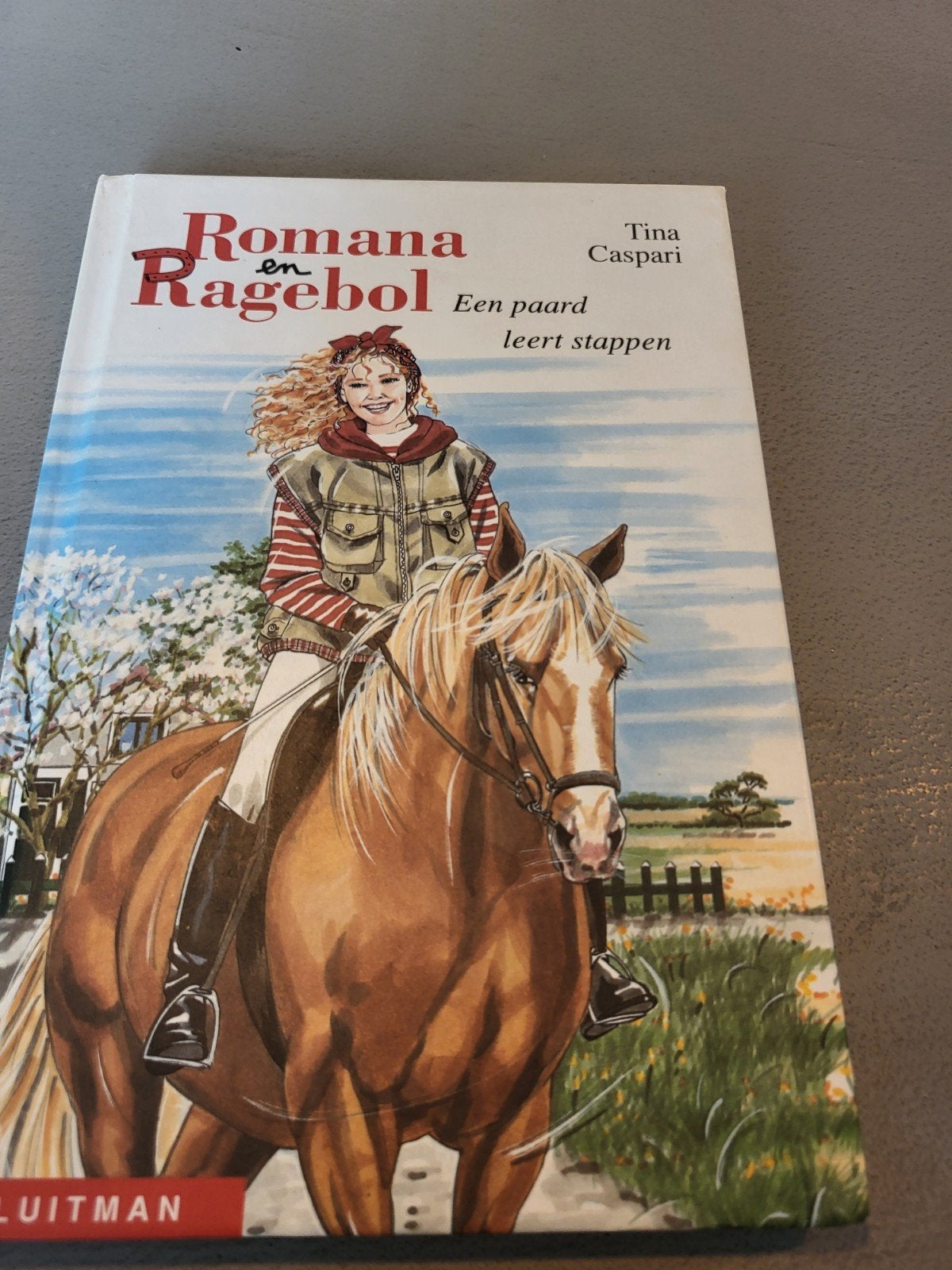 Romana en Ragebol: Een paard leert stappen - Tina Caspari, Ophalen of Verzenden, Gelezen, Tina Caspari, Fictie
