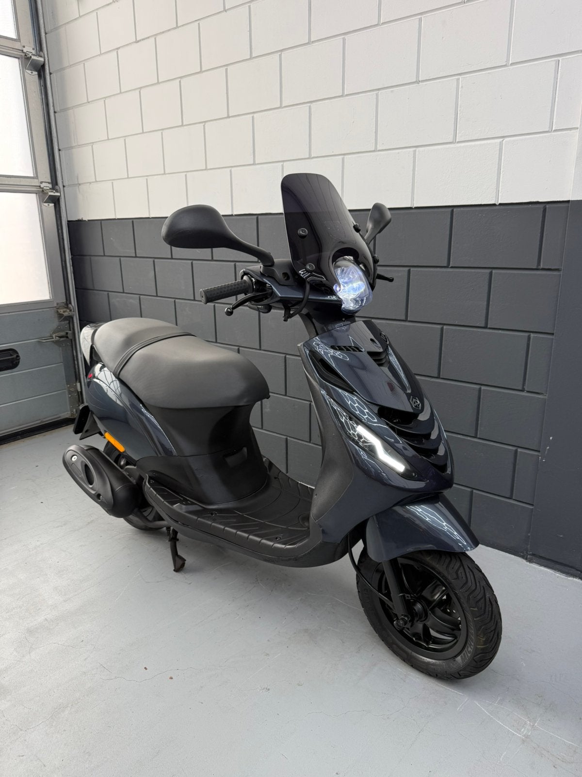 Piaggio Zip Sp 4Takt 45KM 2014 Bromscooter ( Midnight Blue )