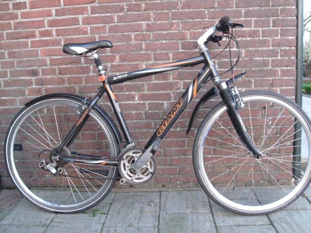 2xGiant X Crusader 3x8 v Wiel 28/24" Frame 56/62 en 34cm, Ophalen, Gebruikt, 57 cm of meer, Heren