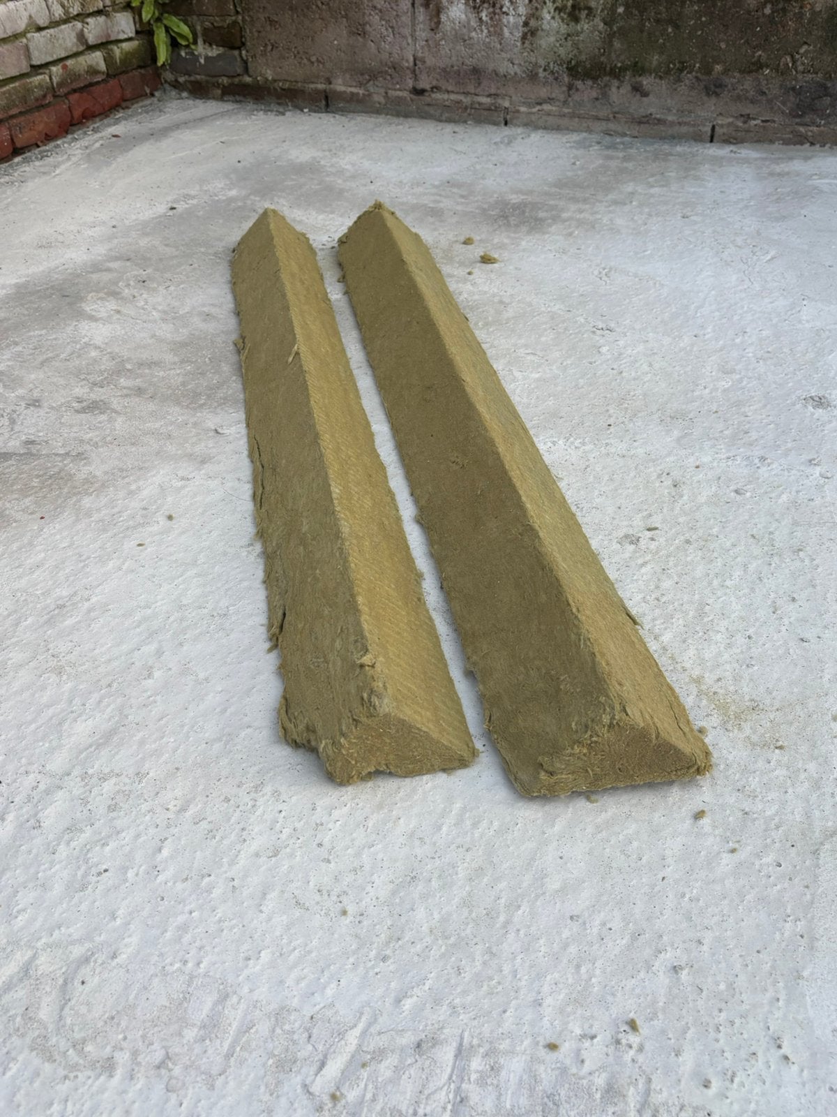 Steenwol mastiek 2 lengtes, Ophalen, 4 tot 8 cm, Steenwol, Zo goed als nieuw