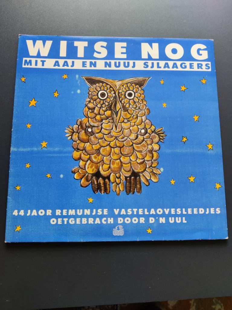 Witse Nog / Mit aan en nuuj sjlaagers, Ophalen of Verzenden, Zo goed als nieuw, Overige formaten, Levenslied of Smartlap