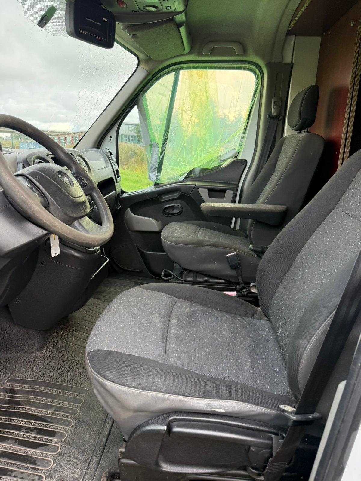 Opel Movano 2014 L3 H2 opknapper, Voorwielaandrijving, Euro 5, Stof, Zwart