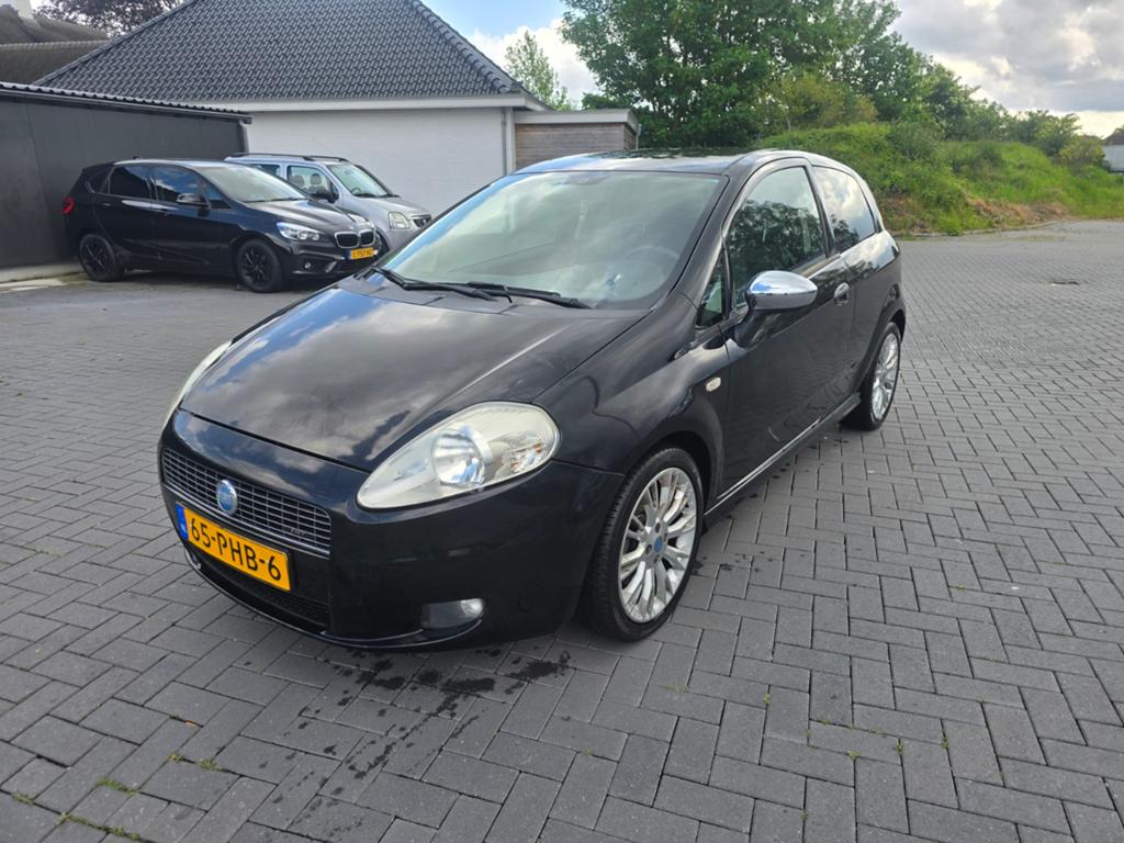 Fiat Punto 1.4 16V Turbo 3DR 2007 Zwart, Auto's, Voorwielaandrijving, Zwart, 4 cilinders, Bedrijf