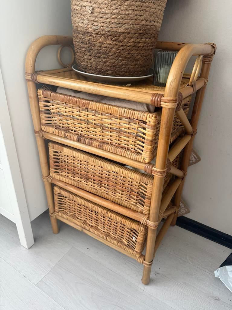 Vintage Rotan kastje met 3 lades, Ophalen, Gebruikt
