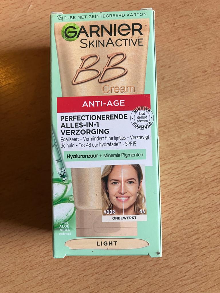 Garnier SkinActive BB Cream Anti-Age Light, Ophalen of Verzenden, Nieuw, Gehele gezicht