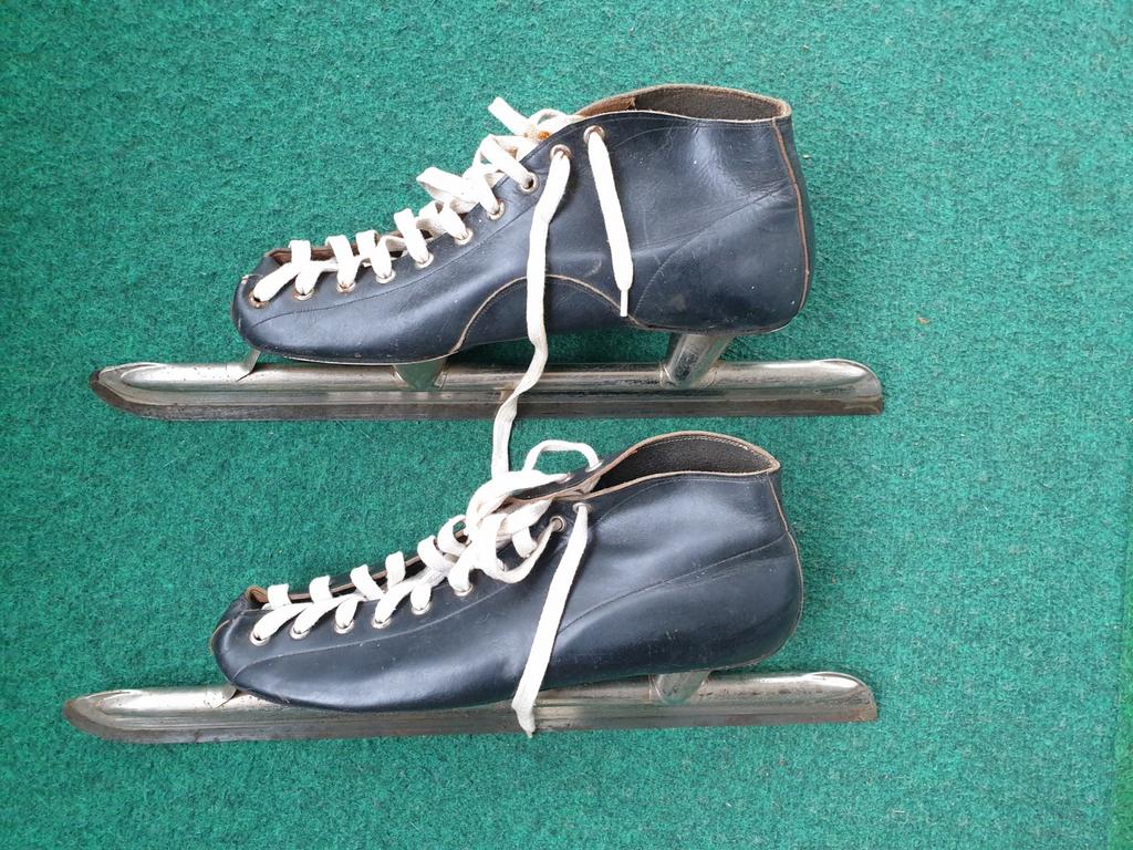 Oude noren maat 42, Sport en Fitness, Schaatsen, Gebruikt, Noren, Ophalen, Overige merken