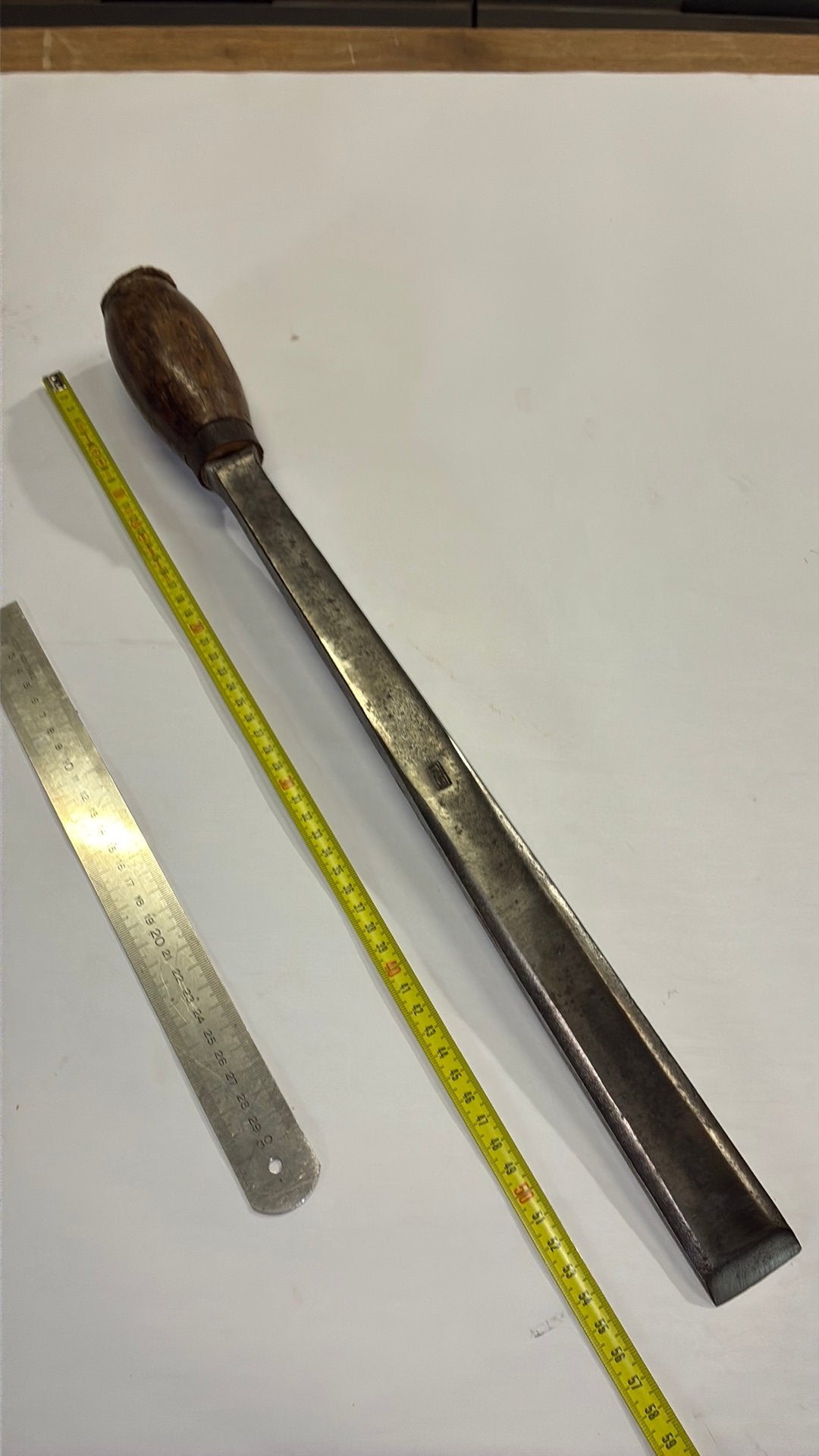 Molenbeitel molenaarsbeitel 57cm 38mm, Antiek en Kunst, Ophalen of Verzenden