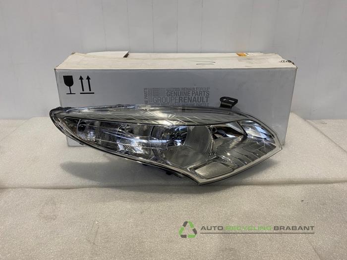 Koplamp rechts van een Renault Megane, Gebruikt, -, Renault, -