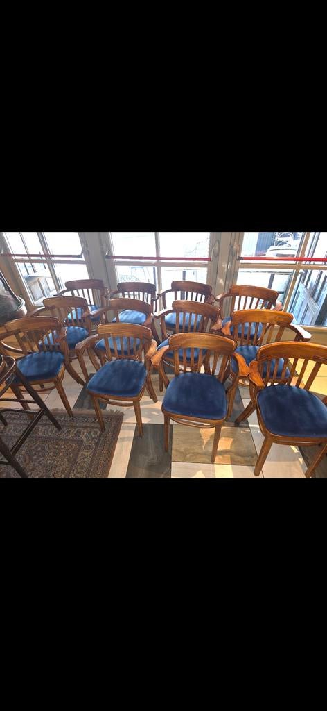 Bistrostoel velvet, Ophalen