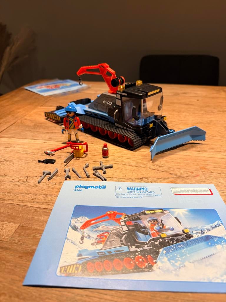 Playmobil 9500 - Sneeuwschuiver met figuur en accessoires, Ophalen of Verzenden, Gebruikt, Complete set