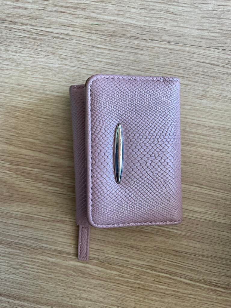 Primark portemonnee met lichte gebruikerssporen, Sieraden, Tassen en Uiterlijk, Portemonnees, Ophalen of Verzenden, Gebruikt, Roze