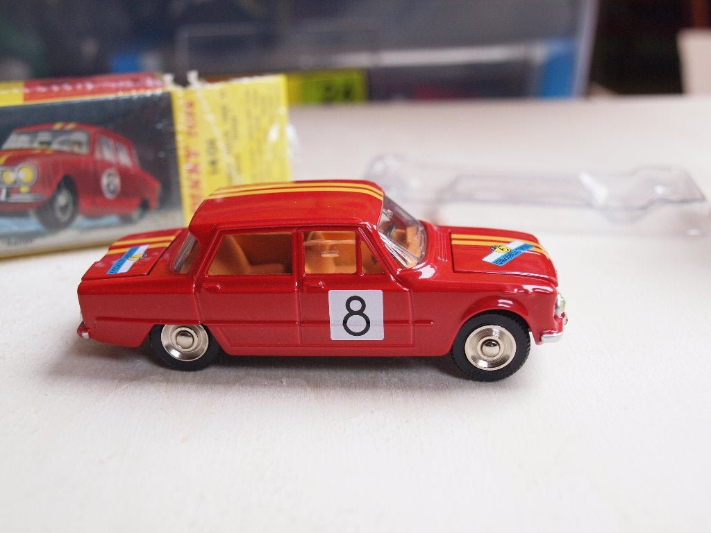 DINKY TOYS ALFA GIULIA ZELDZAME UITVOERING NIEUW, Hobby en Vrije tijd, Ophalen of Verzenden, Nieuw, Auto, Dinky Toys