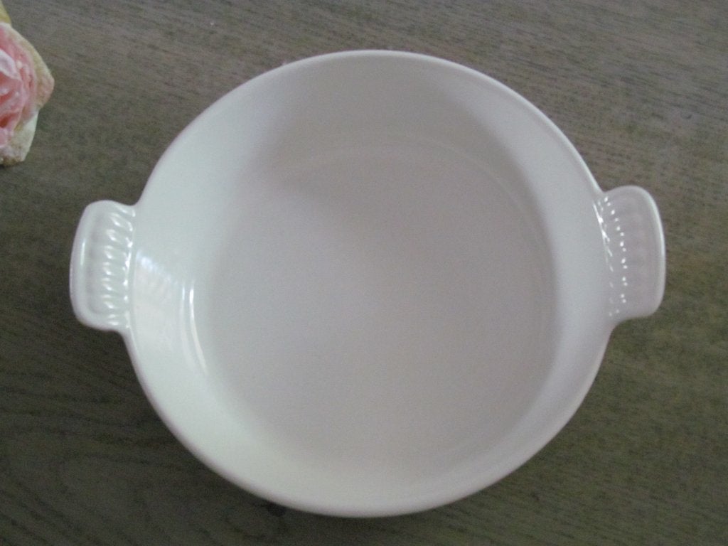 Le Creuset Gietijzeren Geëmailleerde Schaal Wit no 18, Overige materialen, Overige merken, Ophalen of Verzenden, Overige stijlen