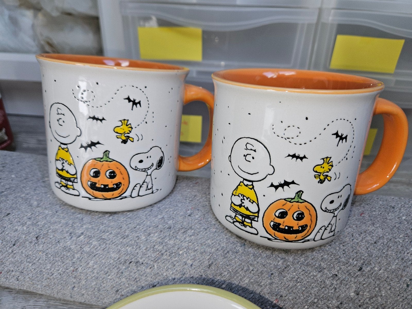 2x nieuwe mokken snoopy peanuts Halloween, Ophalen of Verzenden