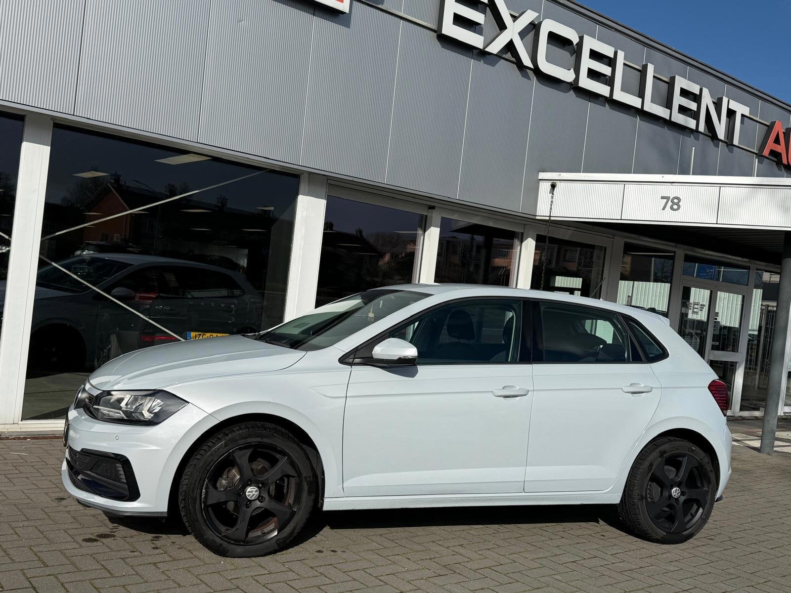 Volkswagen Polo 1.0 TSI Beats - 5 Deurs - Carplay, Auto's, Voorwielaandrijving, Stof, 23 km/l, Bedrijf