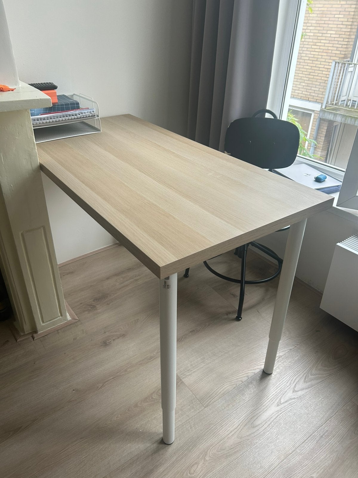 IKEA bureau verstelbaar, Ophalen, Zo goed als nieuw