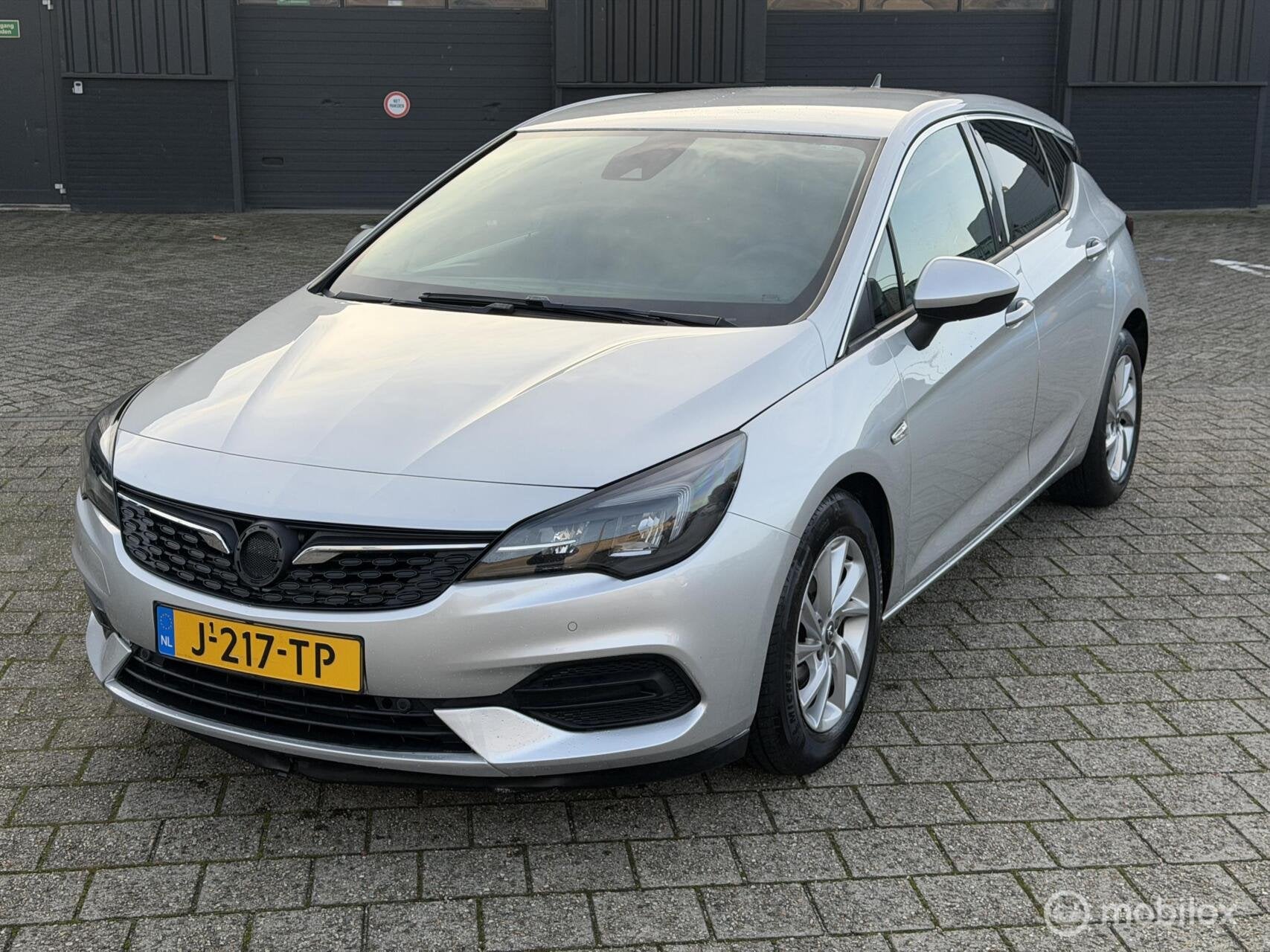 Opel Astra 1.5 CDTI * EURO 6, TURBO DEFECT, Auto's, Voorwielaandrijving, Gebruikt, Bedrijf, 140 €/maand