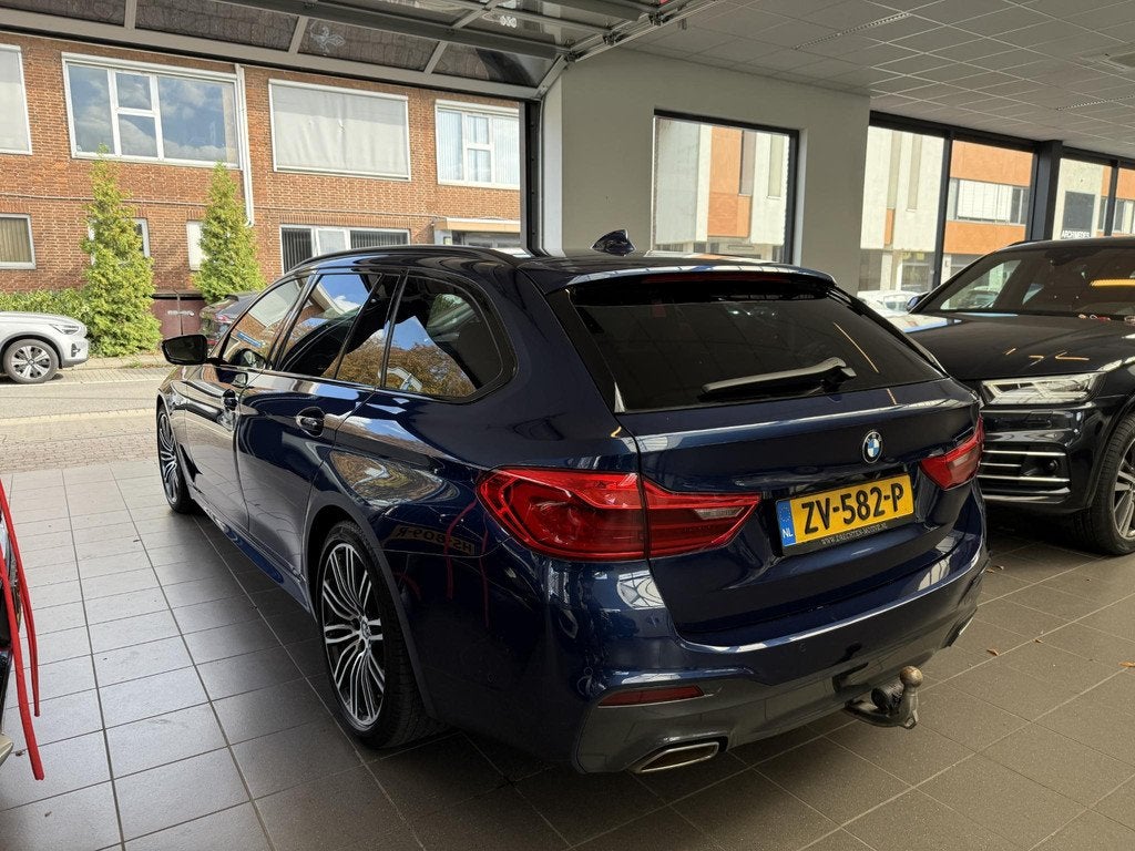BMW 5-serie Touring 520i High Executive Edition, Auto's, BMW, Automaat, 1998 cc, Achterwielaandrijving, Gebruikt