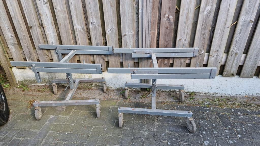 Verrijdbare bok / steun 2x, Doe-het-zelf en Verbouw, Ophalen, Nieuw, Rolsteiger of Kamersteiger, 5 meter of hoger