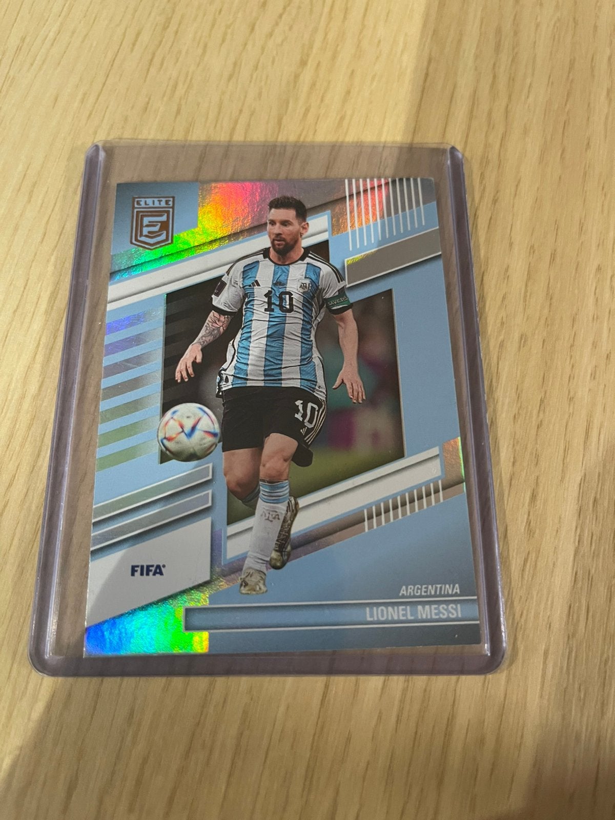 Lionel Messi Argentinie Refractor Panini 2022, Ophalen of Verzenden, Zo goed als nieuw, Plaatje