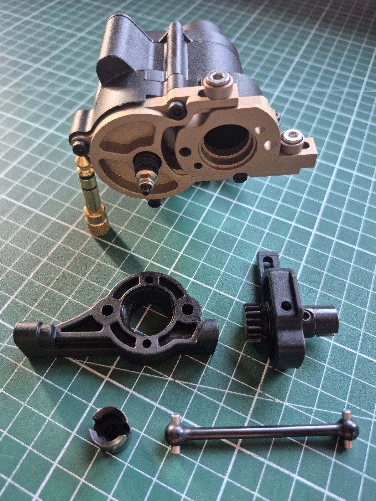 Absima/Yikong 1:8 2-speed gearbox met nylon skid mount., Elektro, Auto offroad, Nieuw, Ophalen of Verzenden
