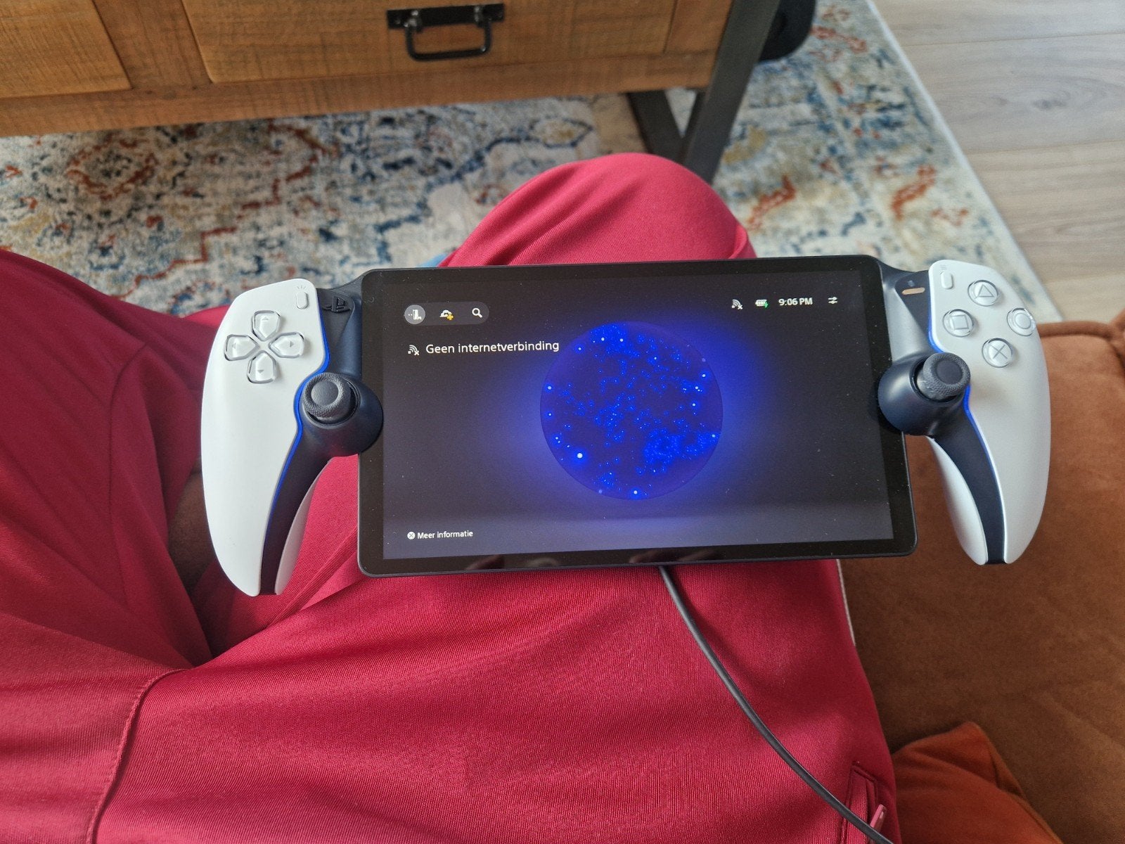 playstation portal met carry case (spigen), Ophalen of Verzenden, Overige modellen