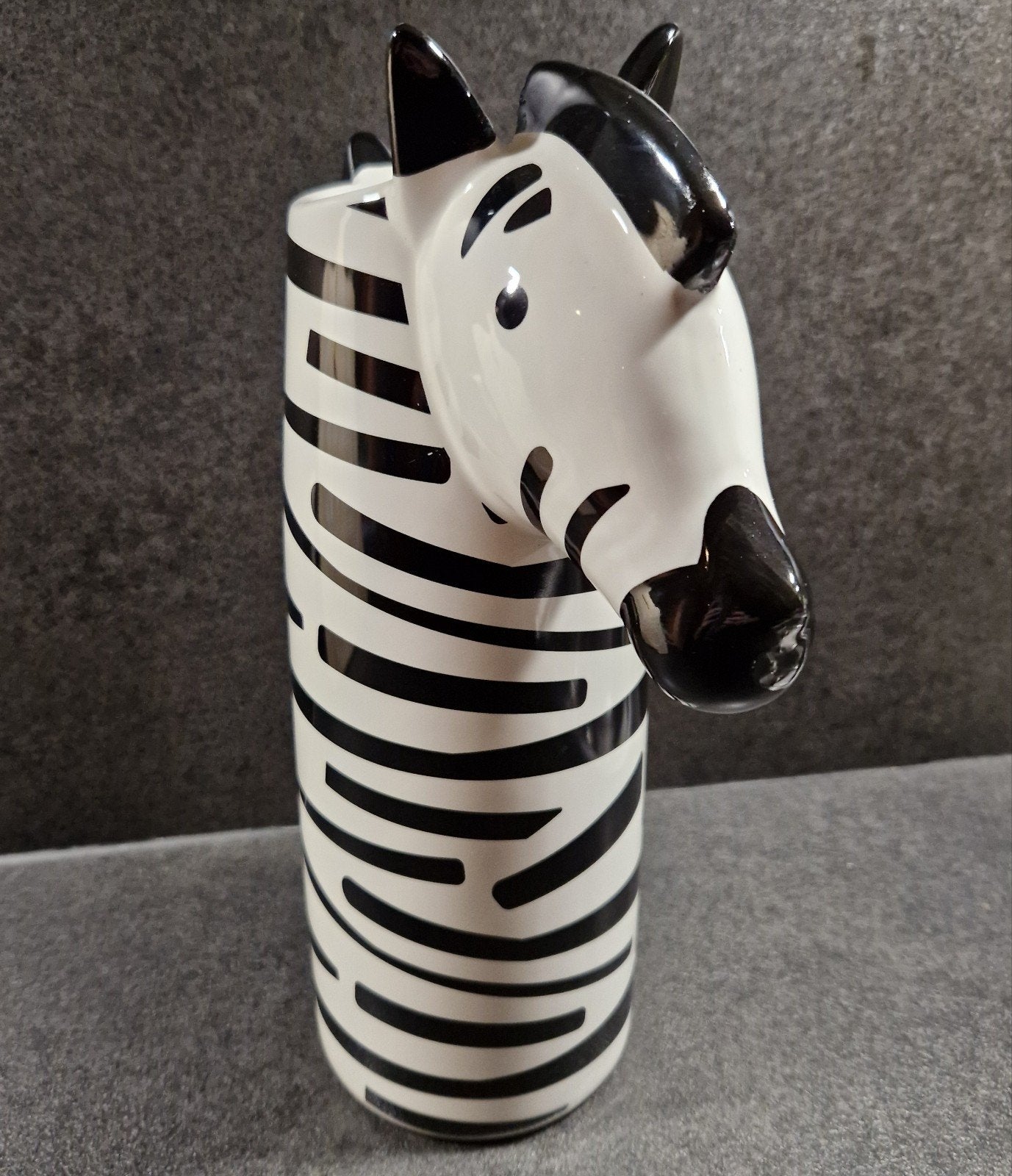 Unieke Zebra Vaas - Zwart-wit gestreept design, Antiek en Kunst, Ophalen of Verzenden