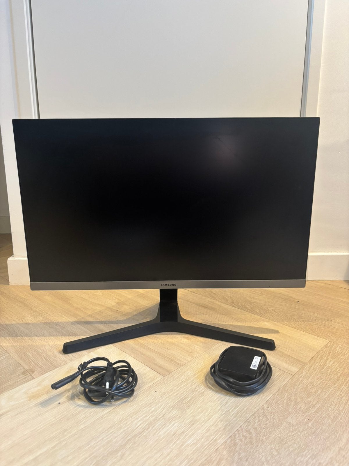 Samsung 24 inch monitor S24R350FHU – HDMI en VGA, Computers en Software, Full HD, Ophalen of Verzenden, Zo goed als nieuw, VGA