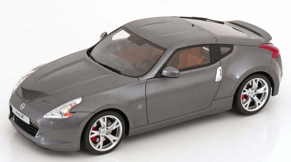 OttoMobile 1:18 Nissan 370Z 2009 grijs metallic nieuw, Ophalen of Verzenden, Nieuw, Auto, OttOMobile
