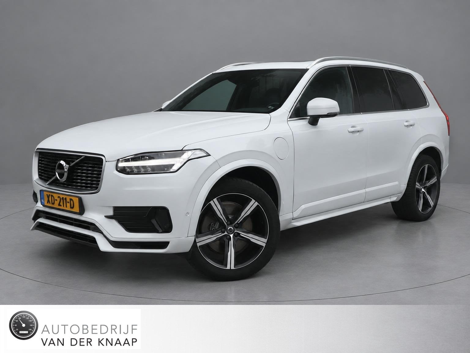 Volvo XC90 2.0 T8 Twin Engine AWD R-Design 7P. | Dealer OH |, Auto's, Verwarmde buitenspiegels, Gebruikt, 1969 cc, 320 pk