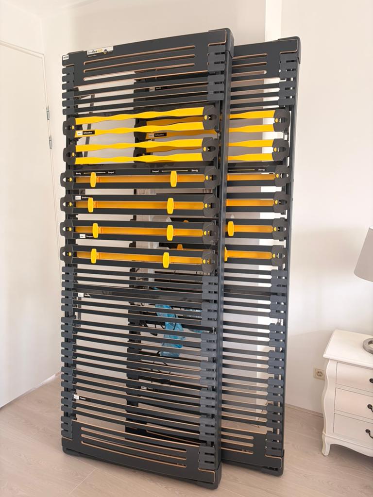 2x Bossflex 800 90x220 electrisch verstelbare lattenbodem, Ophalen, Gebruikt, 90 cm, Tweepersoons