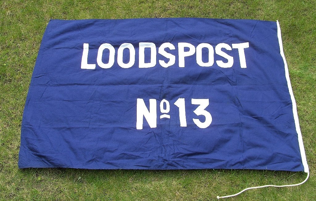 vlag  Loodspost No.13  -  Loodswezen, Ophalen of Verzenden, Zo goed als nieuw, Gebruiksvoorwerp