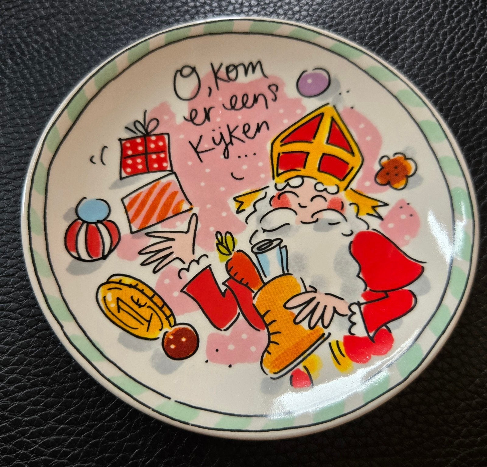 Blond Amsterdam Sinterklaas Bordje "O, kom er eens kijken", Huis en Inrichting, Ophalen, Keramiek, Zo goed als nieuw, Bord(en)