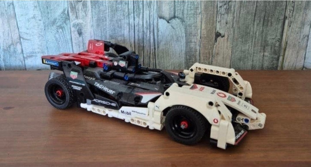 Lego 42137 Technic Formula E Porsche Electric 99X, Kinderen en Baby's, Speelgoed | Duplo en Lego, Ophalen, Gebruikt