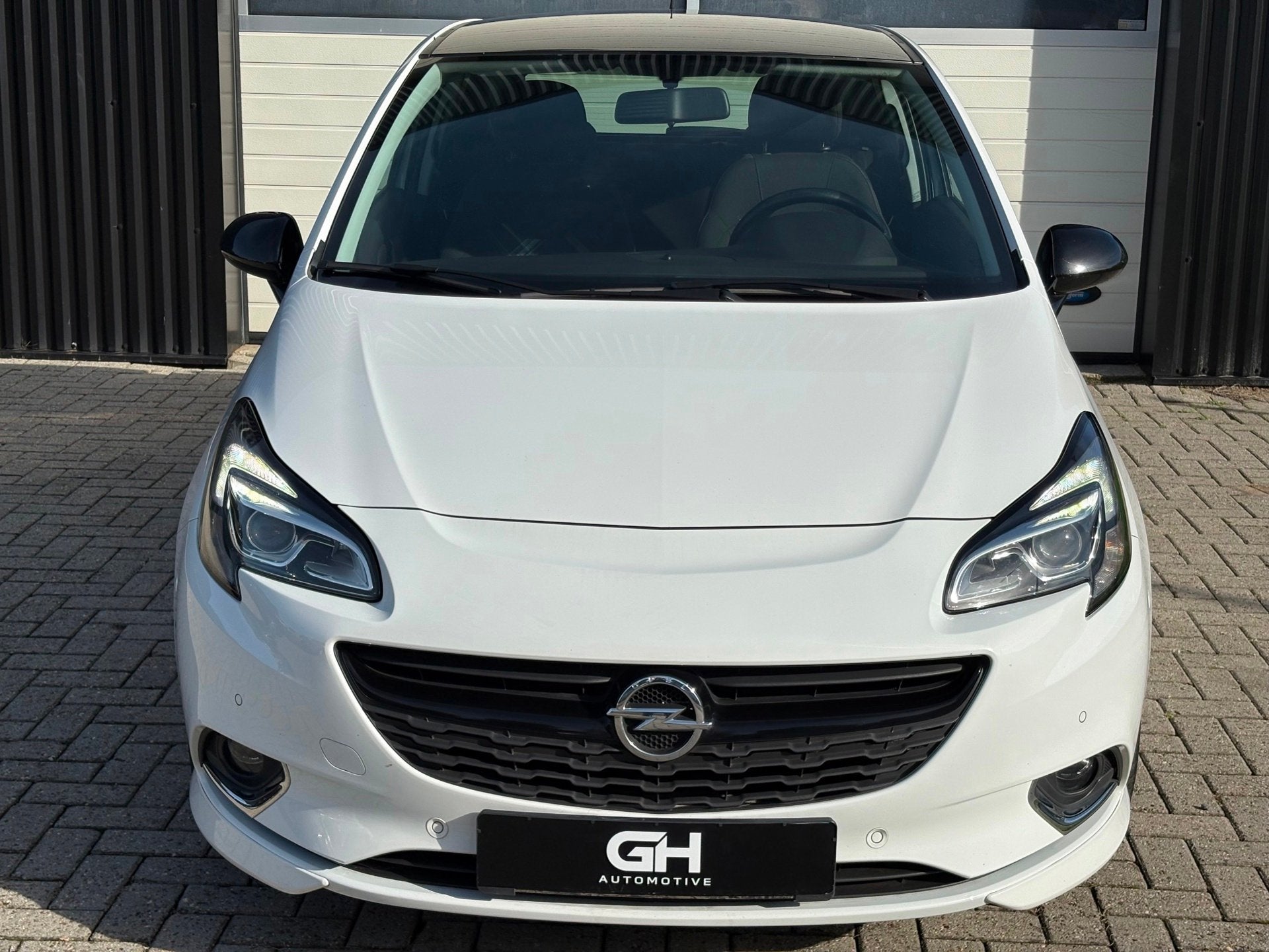 Opel Corsa 1.4 OPC Line, Voorwielaandrijving, Dealer onderhouden, Gebruikt, Zwart