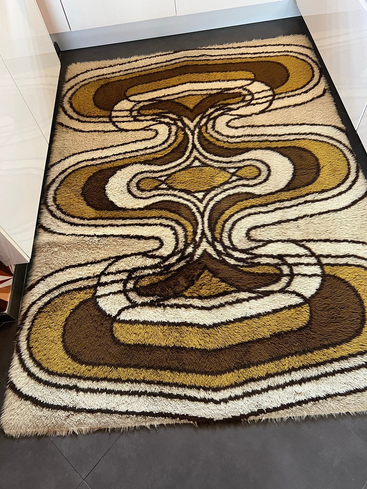 Vintage Shag Tapijt - Jaren '70 Retro Design, Huis en Inrichting, Stoffering | Tapijten en Kleden, Ophalen, Gebruikt, Beige, 150 tot 200 cm